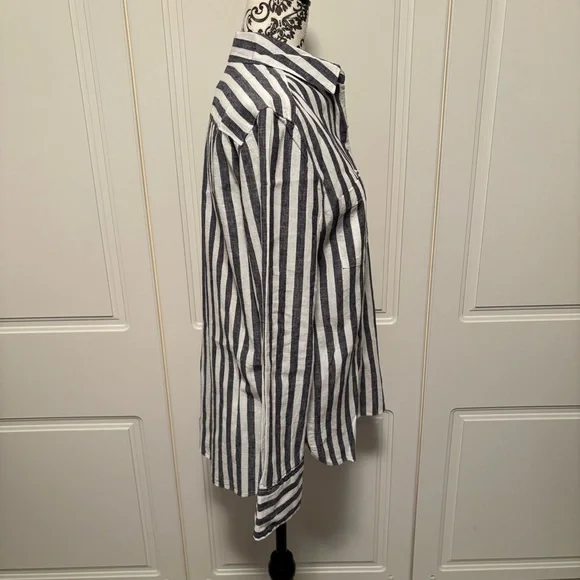 H&M L.O.G.G. navy/white striped LINEN blend button up shirt women's size 4 - Picture 4 of 9